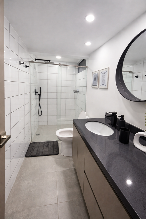 baño-apartamento-calle-10-el-poblado