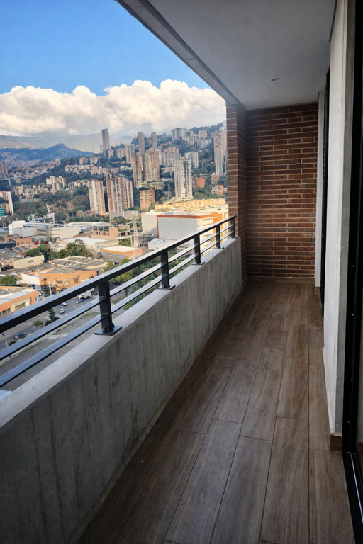 comodo-balcon-excelente--vista