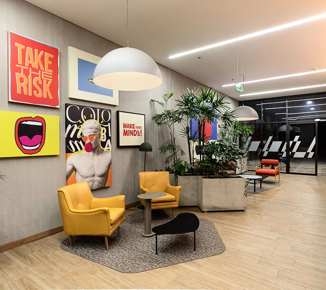 lobby-distrito-vera-1x1-