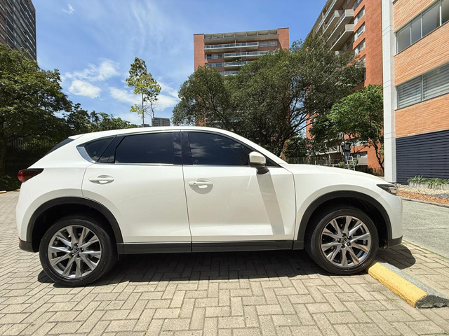 mazda-cx-5-side-