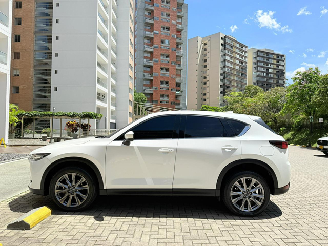 mazda-cx-5-side