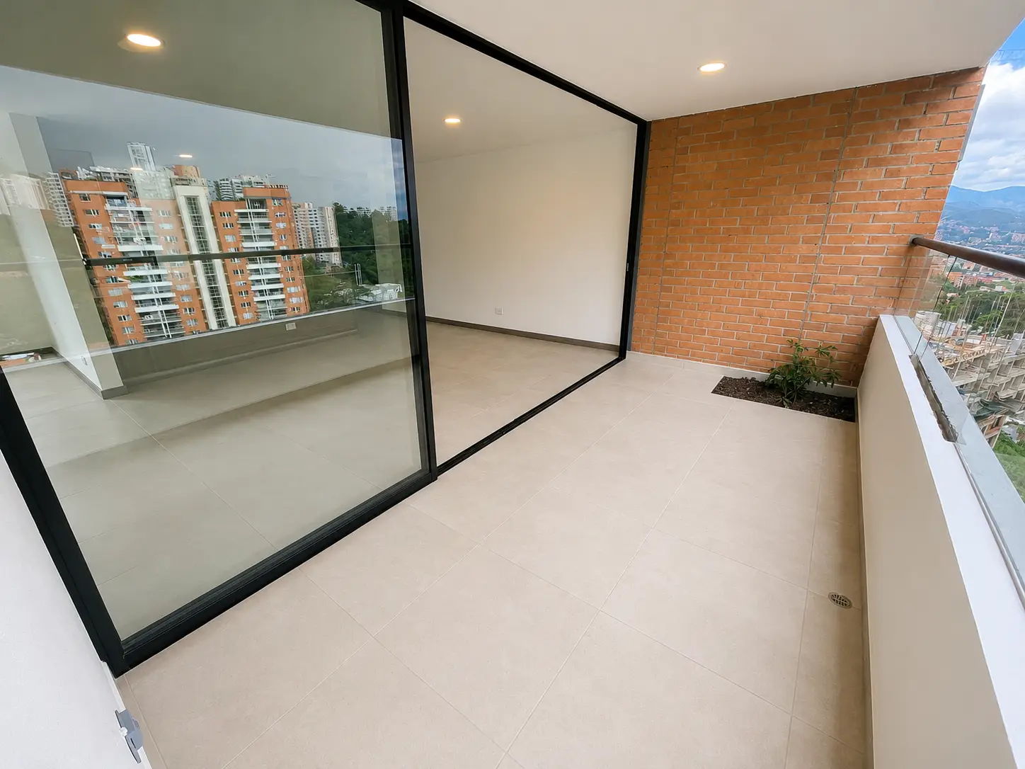 balcon-espacioso.buena.vist